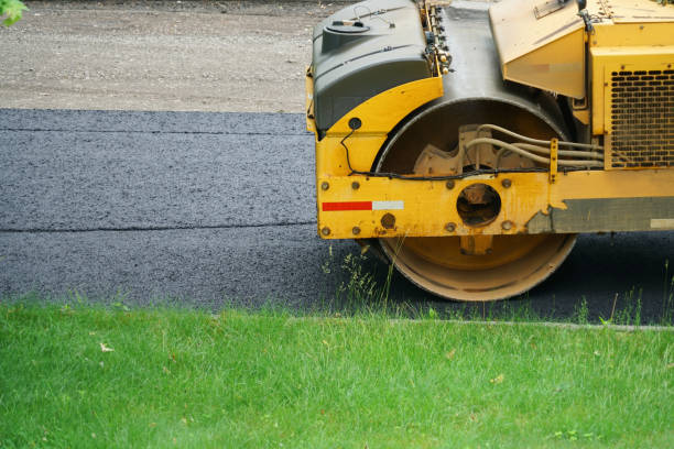  Thompsonville, CT Driveway Pavers Pros